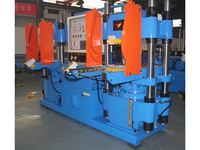  250T平板硫化機（軌道開模）