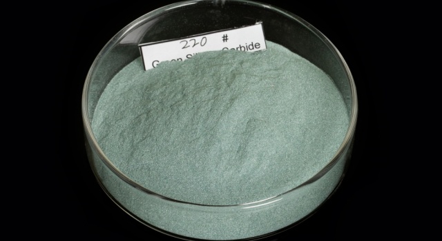 綠碳化硅微粉如何成為工業磨料的“黑科技”代表